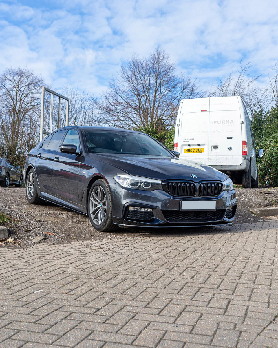 BMW 5 SERIES G30 GLOSS BLACK SPLITTER - MP STYLE - BLAK BY CT CARBON - Image 10
