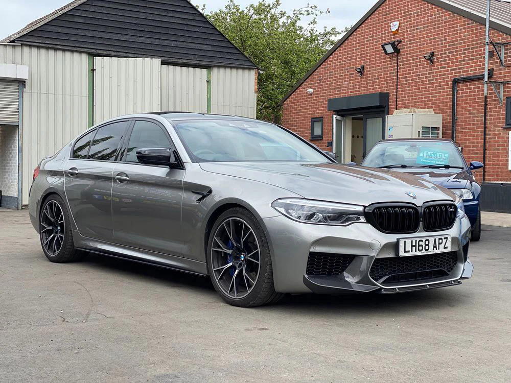 BMW F90 M5 & G30/G31 5 SERIES CARBON FIBRE SIDE SKIRTS - MP STYLE - Image 3