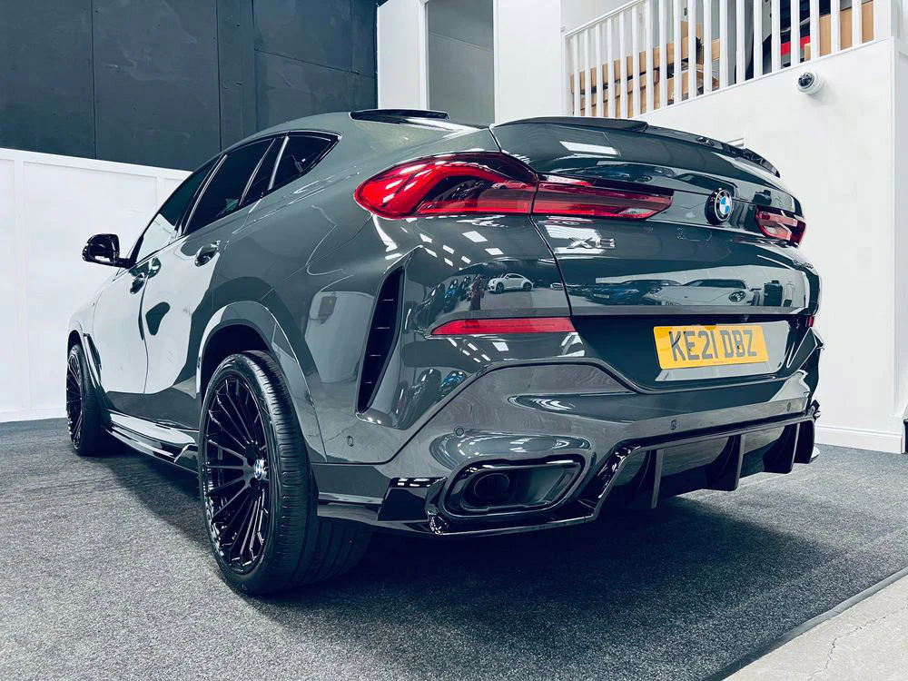 BMW G06 X6 FULL GLOSS BLACK KIT - Image 3