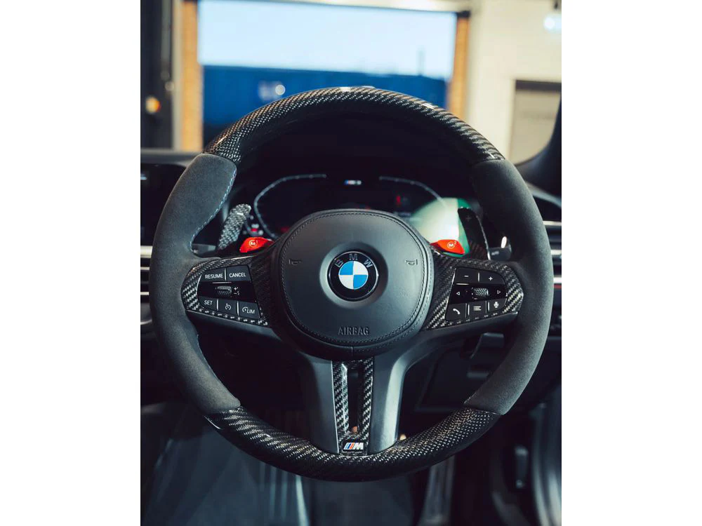 BMW GXX CARBON FIBRE / ALCANTARA STEERING WHEEL - Image 3