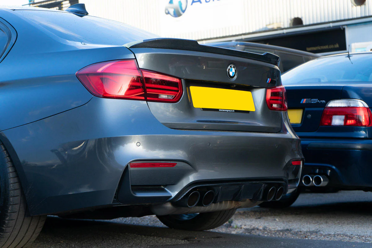 BMW M3 (F80) FULL CARBON FIBRE KIT - CS STYLE - Image 3