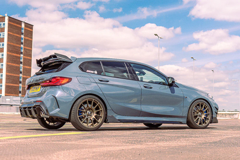 CT Carbon Full Length Carbon Side Skirts - Image 5