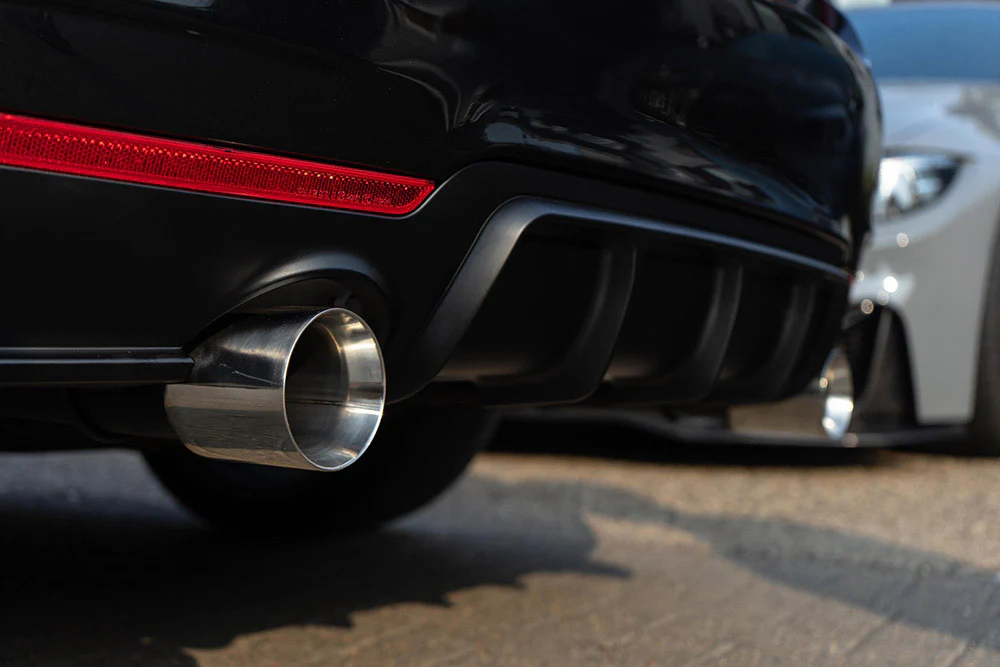 F32, F33 and F36 MStyle performance rear diffuser with dual exhaust - Image 3