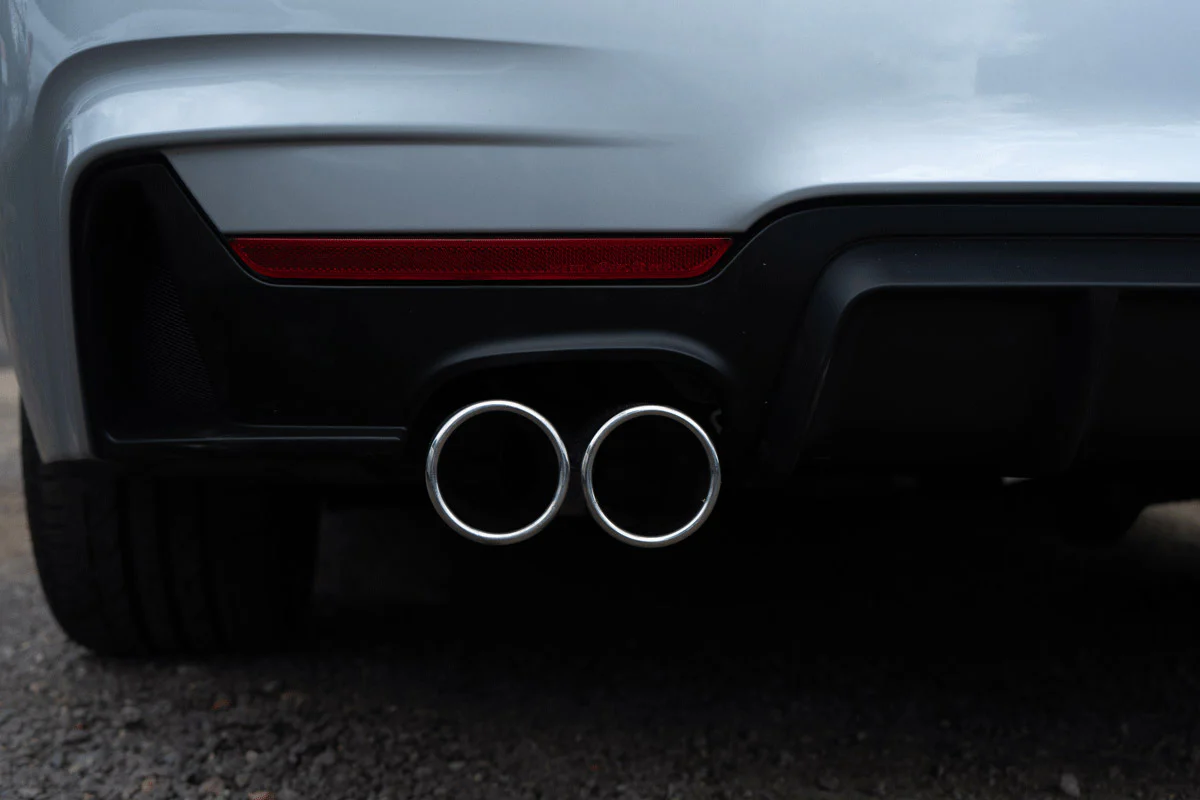 F32, F33 and F36 MStyle performance rear diffuser with quad exhaust - Image 5