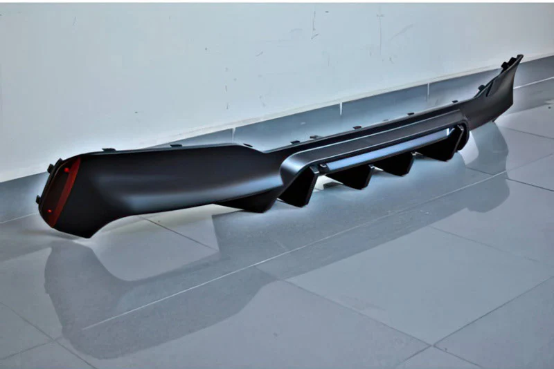 G30 G31 M5 style rear diffuser matte black - Image 3