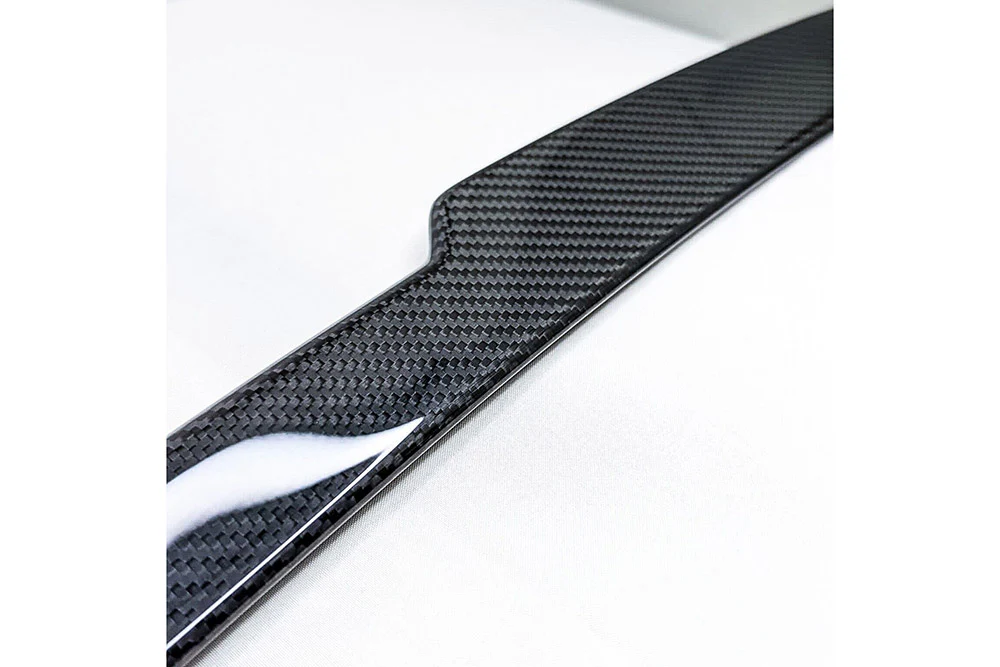 Genuine BMW G22 & G23 Carbon Fibre Boot Lip Spoiler - Image 2
