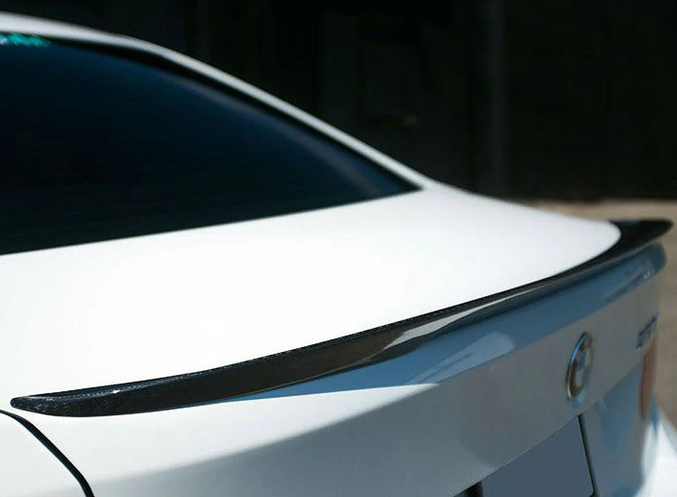 Genuine F22 BMW performance carbon rear spoiler - Image 2